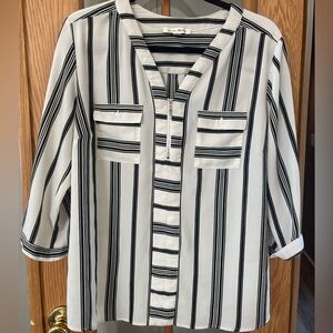 Women’s dressy blouse